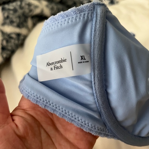 Two bikini tops! - Picture 5 of 5